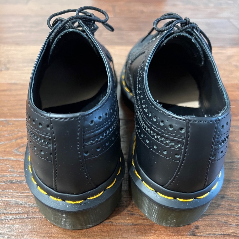 Dr. Martens “Smooth” - Picture 2 of 5